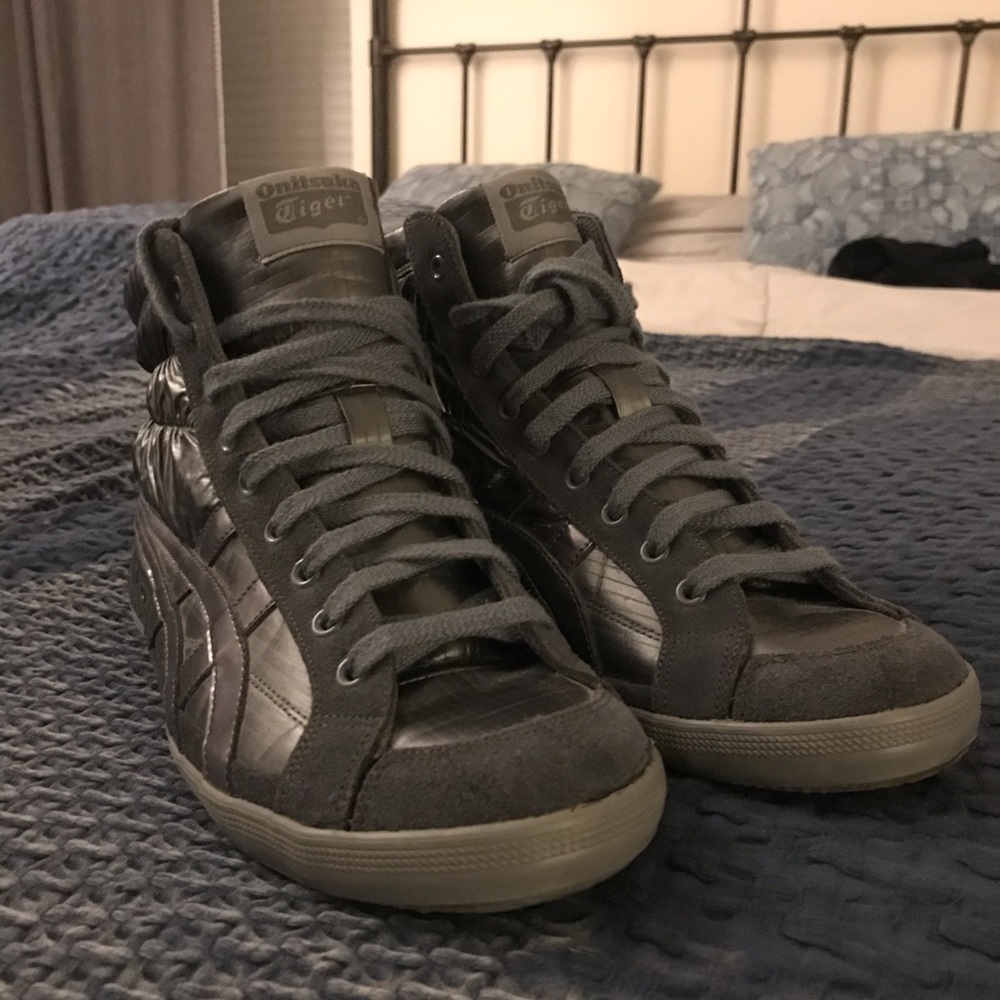 NEW ASICS ONITSUKA TIGER FABRE